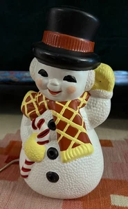 Vintage beleuchtete handbemalte Keramik Weihnachten Frosty der Schneemann 12" Weihnachtsdeko - Bild 1 von 9