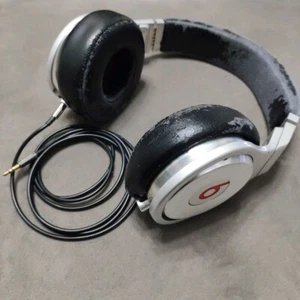 Beats by Dr. Dre Pro Beats Over the Ear Headphones Silver from JP - Picture 1 of 5