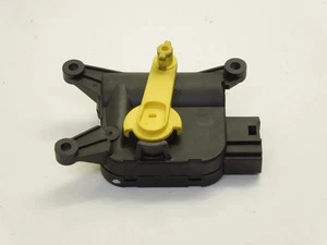Audi A4 8E B6 Climate Control Flap Positioning Motor For Temperature 8E2820511 - Picture 1 of 7