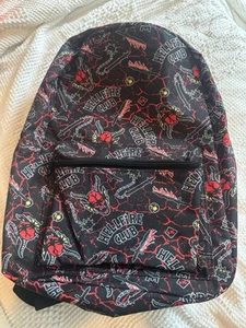 STRANGER THINGS Hellfire Club Rucksack schwarz BRANDNEU - Bild 1 von 4