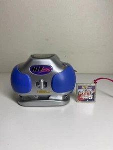 De colección Tiger Hit Clips Boom Box Reproductor Música OBRAS PROBADAS Dios los bendiga EE. UU. - Imagen 1 de 8