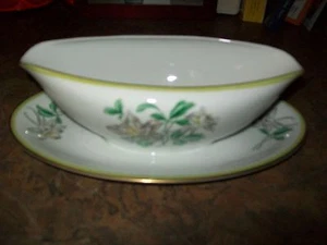 Vintage Noritake Floral Columbine Gravy with attached Under Plate MINT - Picture 1 of 3