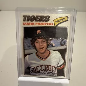 1977 Topps MARK FIDRYCH RC Cloth Sticker #15 ~ NICE CARD! - Picture 1 of 6