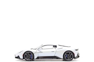 BBR Models 1:18 Maserati MC20 in Bianco Audace (Diecast Version) - Picture 1 of 13