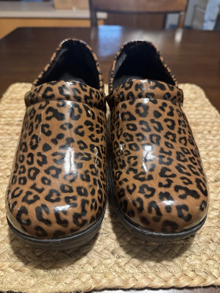 Zapatos cómodos SafeTstep para mujer, cuña, antideslizantes, talla 9,5 Foto 1 de 4