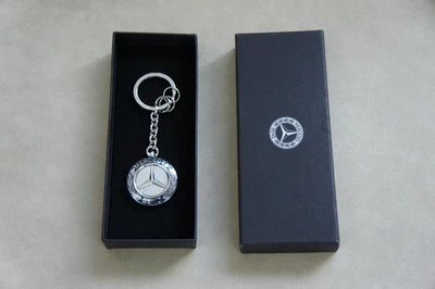 NIB Genuine Mercedes-Benz Historical Star Classic Keychain Key Ring B66041521 - Image 1 of 4