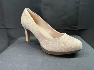 Clarks Wo Size 6W Sand Metallic Ambyr Joy Pump - RIGHT Shoe Only - Amputee - Picture 1 of 6