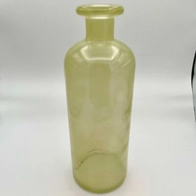 Florero botella de vidrio verde oliva de diseñador WEST ELM decoración del hogar estilo granja 11,75 Foto 1 de 4