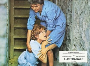 MARLENE JOBERT L'ASTRAGALE 1968 VINTAGE LOBBY CARD #11