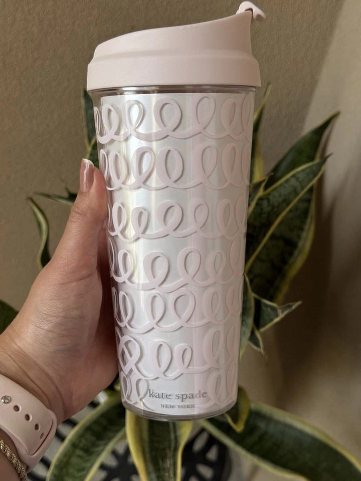 Taza térmica Kate Spade diseño nudo corazón 16 oz Foto 1 de 4