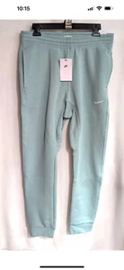 Nike Abbigliamento Sportivo Uomo Ice Jade Club Joggers in Pile Medium AN7 - Foto 1 di 1