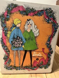Vintage Barbie Trunk 1968 W/Handsewn Outfits Retro Stickers On Case Please Read - Bild 1 von 24
