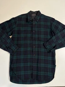 Vintage Pendleton Flannel Shirt Mens M Green Plaid 100% Virgin Wool Western USA - Picture 1 of 5