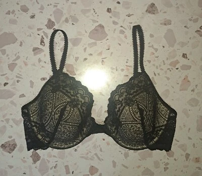 GAP Body Plunge Demi Bra 34C Black Floral Lace Underwired Lined Cups  - Image 1 of 4