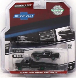 Camión rampa Chevrolet C30 1970 Greenlight Chase y Chevy Camaro Z/28 1971 - Imagen 1 de 3