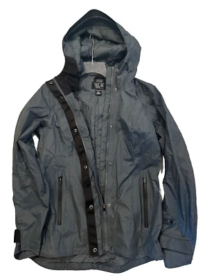 Mountain Hardwear Womens Medium Rain Shell olive green Hooded Fully Seamed - Image 1 of 4