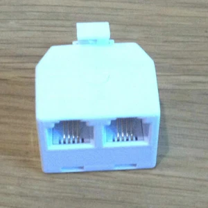WTYCZKA RJ11 DO 2 GNIAZD RJ11 MODUŁOWY MODEM PODWÓJNY ADAPTER / 4-PRZEWODOWY ROZDZIELACZ 2-DROŻNY - Zdjęcie 1 z 4