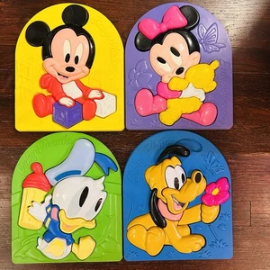 Vintage Arco Disney 3D Kunststoff Tablett Puzzle Baby Mickey Minnie Donald Pluto Set 4* - Bild 1 von 16
