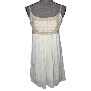 Mini Vestido Anthropologie Izquierda del Centro Talla 12 Ojales Marfil Cami Seda Boho Hada - Imagen 1 de 7