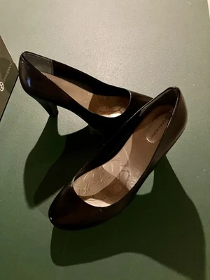 Salto alto Giani Bernini preto tamanho 8,5 na caixa - Imagem 1 de 3