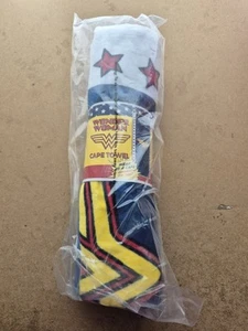 Wonder Woman Cape Handtuch Bad Strandtuch. Unbenutzt/ Ungeöffnet. - Bild 1 von 5