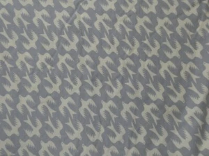 PRE-WASHED INTERLOCK KNIT GRAY AND WHITE BIRD DESIGN 68" x 50" FABRIC - Picture 1 of 4
