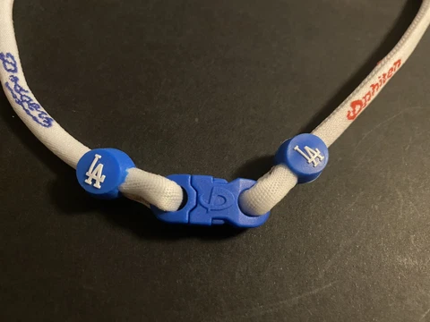 Los Angeles Dodgers Necklace 21 Inches Cover