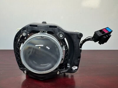 АДАПТИВНАЯ КСЕНОНОВАЯ ФАРА ПРАВОГО ОСНОВНОГО ЛУЧА AUDI A6 S6 C6 В СБОРЕ ОТ ОРИГИНАЛЬНОГО ПРОИЗВОДИТЕЛЯ 16015900R - Изображение 1 из 4