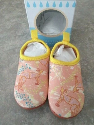 Zapatos de agua Early Walker talla 6 Foto 1 de 3