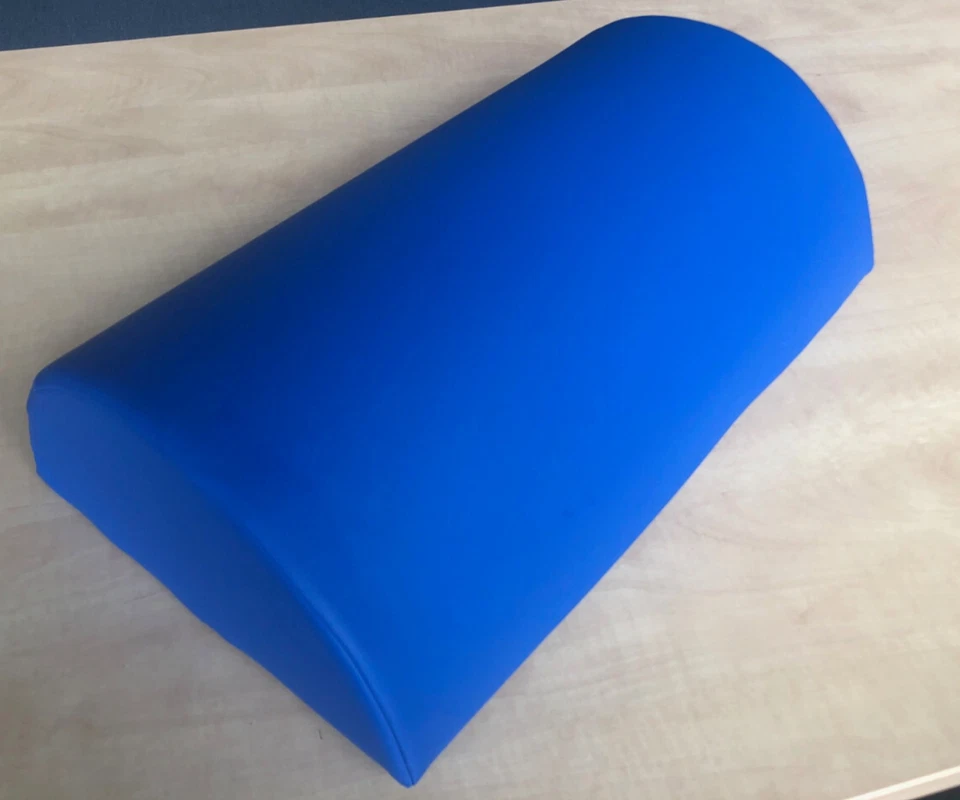 Kopfpolster Halbrolle Auflage für Praxisliege Kunstlederbezug in blau abwaschbar - Bild 1 von 1