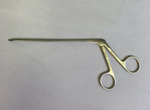 Micro fórceps de tijera MicroFrance Integra MCOS36 Selesnick curvo derecho 7 mm ENT - Imagen 1 de 8