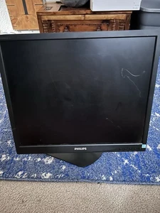 PHILIPS Brilliance LCD monitor with SmartImage 19B4QCB5/27 48.3 CM 1280 X 1024 - Picture 1 of 5