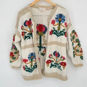Vintage Venezia creme Blumen bestickt Strick Cardigan Gr. 22/24 skurril Landhaus - Bild 1 von 10