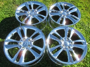 17" SET NEW MERCEDES CLK350 CLK500 OEM CHROME WHEELS/RIMS-65388 - Picture 1 of 6