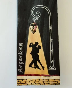 Wooden Wine Bottle Balancer Argentina Tango Dancers Hand Painted Stand Holder - Picture 1 of 11