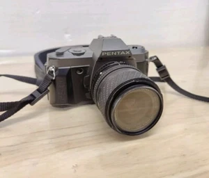 UNGETESTET Pentax P30T analoge Kamera mit Trageriemen - Bild 1 von 8