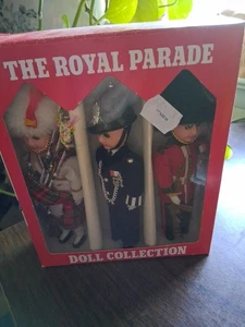 Vtg The Royal Parade British Royal Guard Souvenir Doll Collection-8" tall Nib - Picture 1 of 4