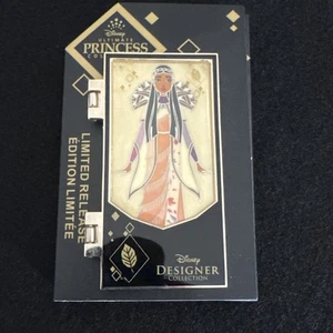 Disney's Princess Designer Pin - Pocahontas  Limited Release - Picture 1 of 1