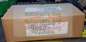 1PCS NEW Yaskawa Servo Motor SGMAH-04AAA4SB - Picture 1 of 1