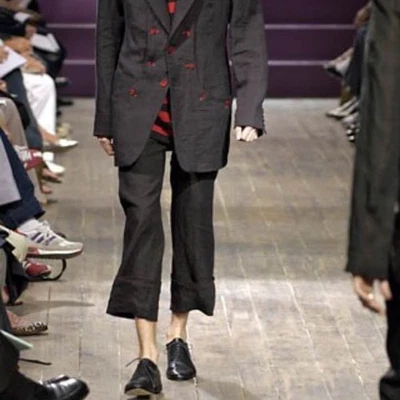 DENIM USADO YOHJI YAMAMOTO ACEPTABLE Foto 1 de 4