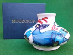 JARRÓN DE PRUEBA MOORCROFT “FIERY MOUSE” - EMMA BOSSONS - EN CAJA. - Imagen 1 de 13