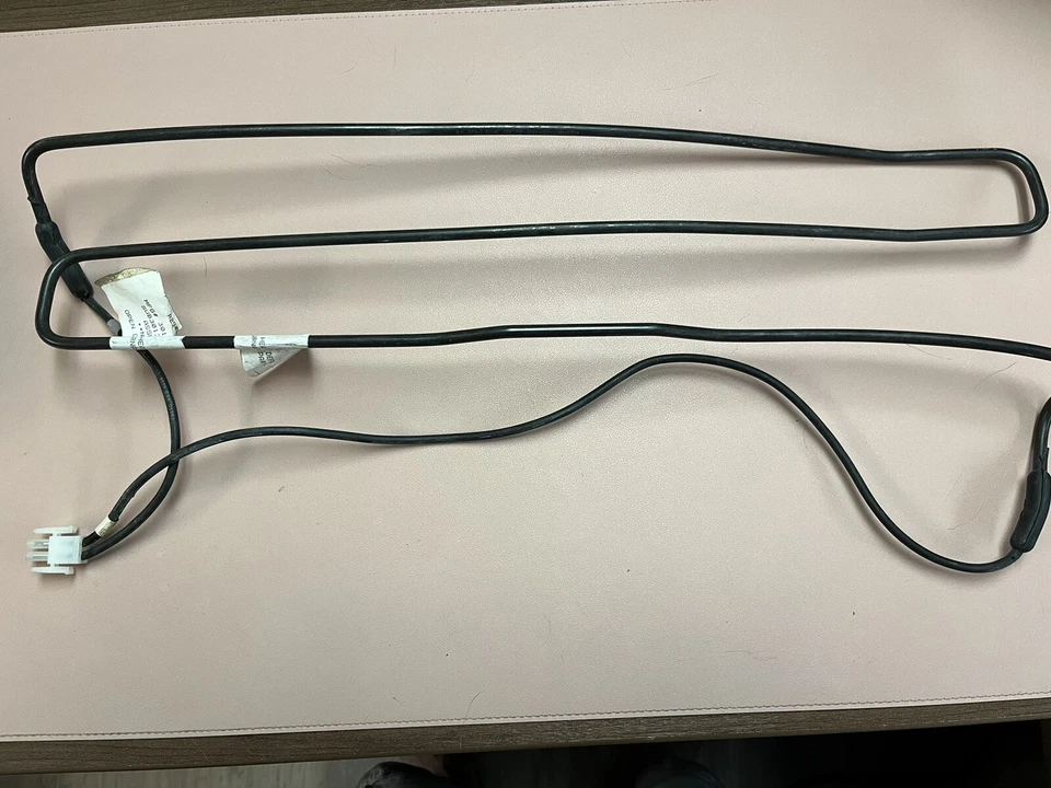 Sub Zero 3013460 Refrigerator Defrost Heater - Image 1 of 1