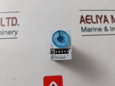 Finder 85.04.8.240.0000 Miniature Plug-in Timer - Image 1 of 4