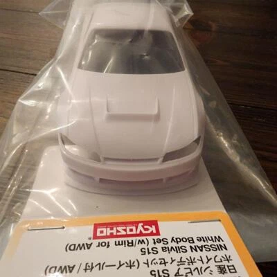 Juego de carrocería blanca Kyosho Mini-Z sin pintar Nissan Silvia S15 Foto 1 de 3