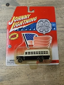 Johnny Lightning American Heroes 56 Chevy Bus-County Sheriff-Real Wheels Series - Picture 1 of 5