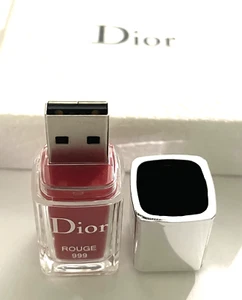 Dior USB Stick Platinum Member Gift Thumb Drive Flash Drive Rare Collectable - Photo 1/6