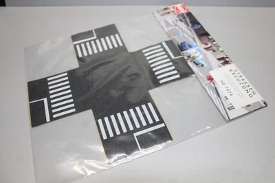 Busch 7074 Strassenkreuzung Spur H0 OVP - Bild 1 von 3