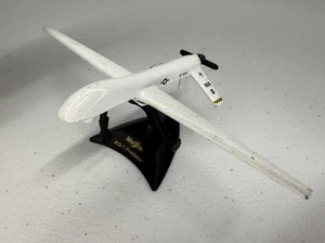 Maisto Vehículo Diecast Militar RQ-1 Predator Drone - Imagen 1 de 7