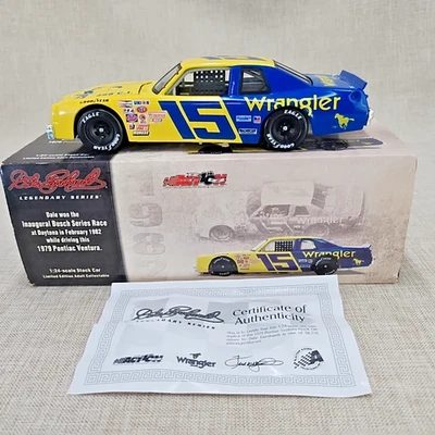 1:24 Action Legendary Series Diecast 1982 Dale Earnhardt #15 Ventura Wrangler - Image 1 of 4