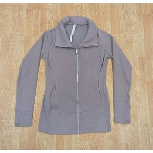 Lululemon Purple Radiant Jacket Womens Size 8 Zip Hoodie Gym Yoga Workout - Picture 1 of 13